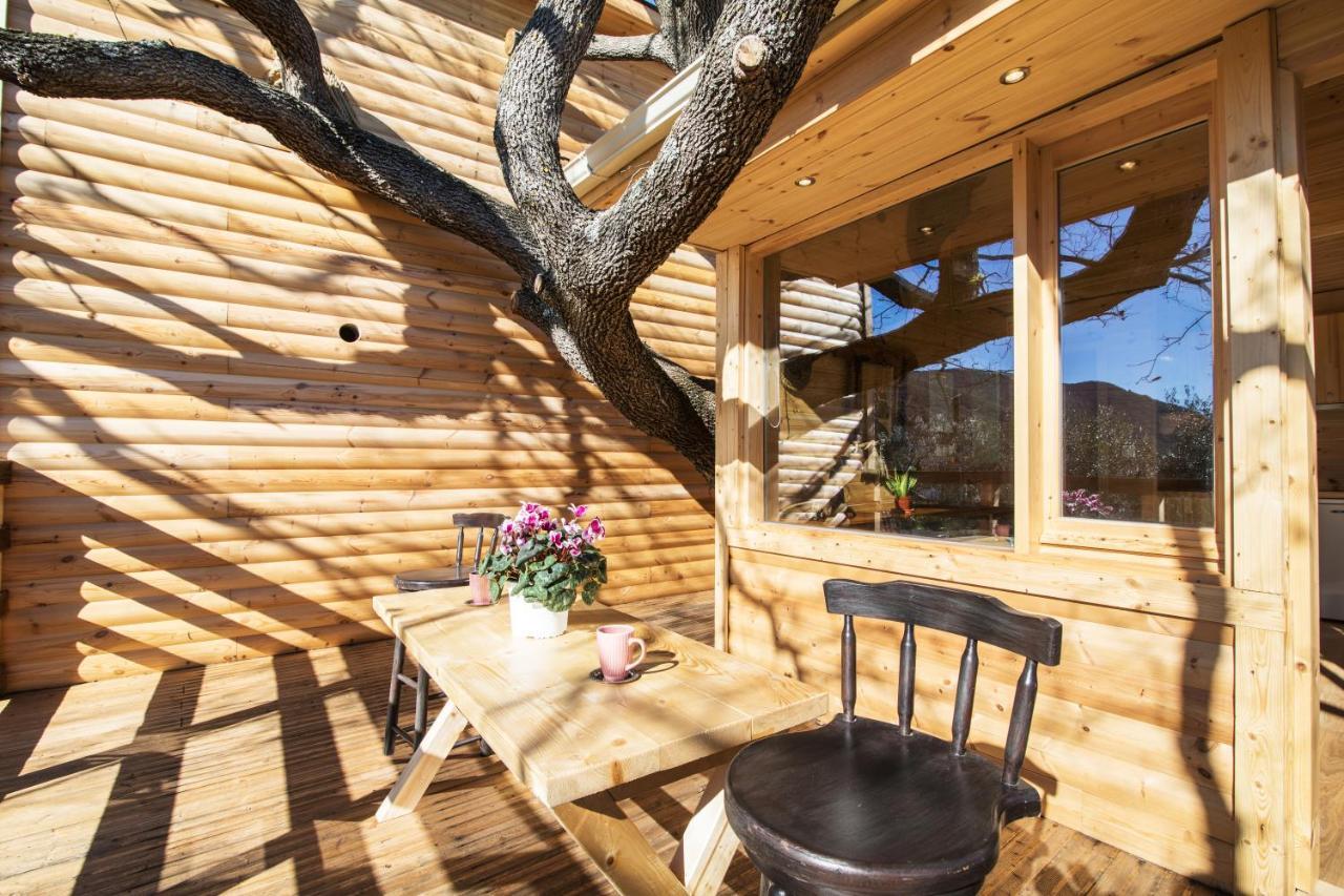 Romantic Tree House Kato Pavliana Exterior foto